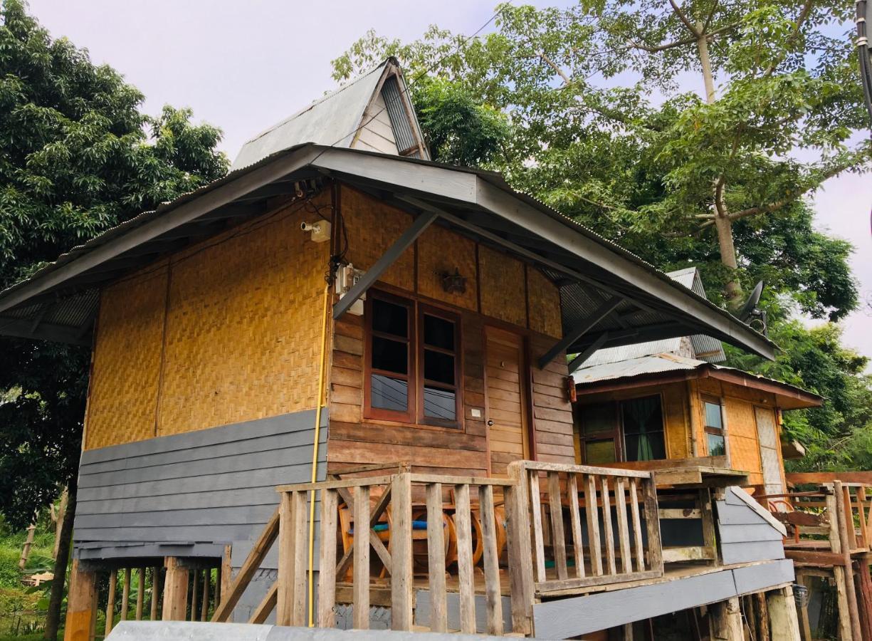 Golden Hut -Chill Bungalows In Town黄金泰式传统独栋小屋 Pai Exterior photo